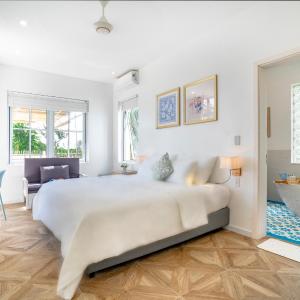 Double Room with Pool View