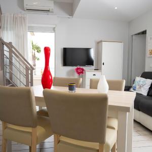 Two-Bedroom Apartment with Terrace and Sea View - Split Level