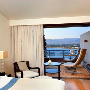 Deluxe Bungalow with Sea View