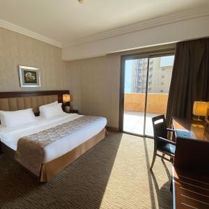 Presidential Suite Sea View with balcony