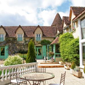 hotelImage