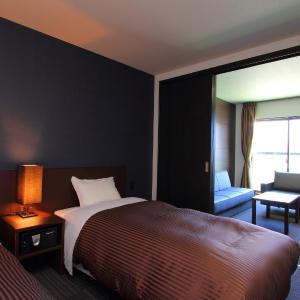 Deluxe Quadruple Room with Mt.Fuji and Lake View - Non-Smoking