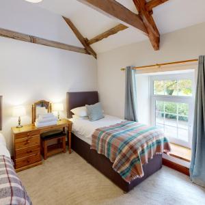 Deluxe Cottage with River View