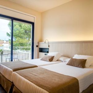 Standard Double or Twin Room with Balcony