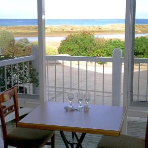 Family Room with Ocean View - Upper Balcony