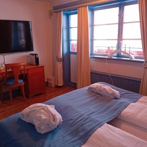 Junior Suite with Balcony