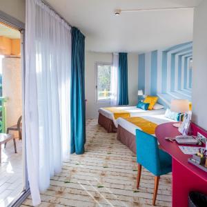 Double Room with Garden View and Spa Access Included