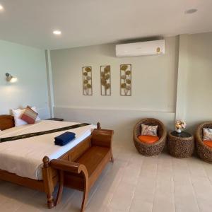 Queen Room with Sea View