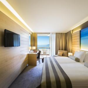 Superior Twin Room with Sea View