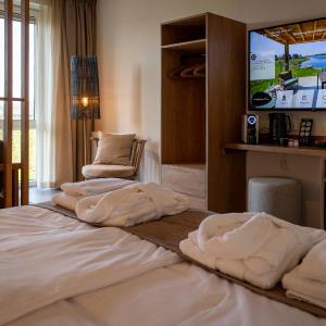 Double Room with Lake View