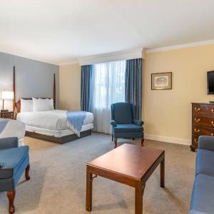 Deluxe Double Room with Extra Bed