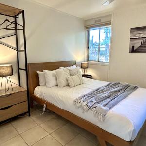 Deluxe Family Apartment with Private Garden (room 10)