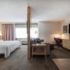 King Studio Suite