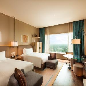 Premier Queen Room with Two Queen Beds