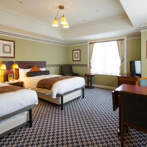 Deluxe Corner Twin Room - Non-Smoking - Main Building