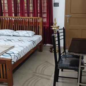 Deluxe Room (1 adult + 2 children)