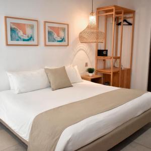 Deluxe King Suite