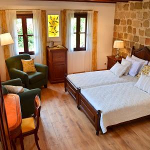 Kitrinos - Deluxe Twin Room