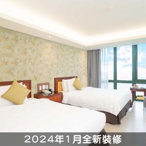 Newly Renovated Deluxe Twin Room