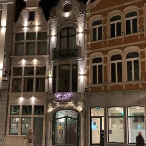 hotelImage