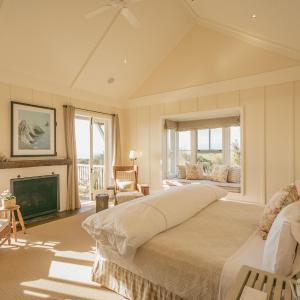 Grand Lodge Junior Suite    