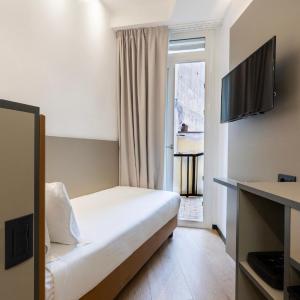 Small Single Room