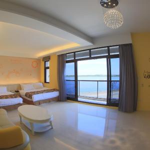 Quadruple Room with Sea View