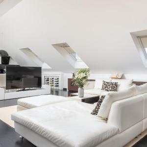Penthouse Suite with Hot Tub Terrace and Old town view
