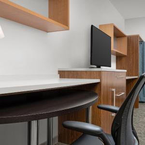 Queen Studio with Two Queen Beds - Mobility and Hearing Access/Non-Smoking