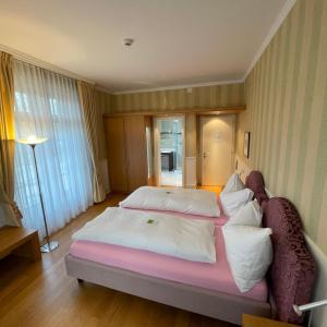 Double or Twin Room with Terrace