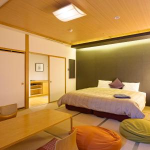 Japanese-Style Room with King Bed - Non-Smoking