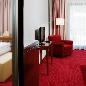 Large Single Room