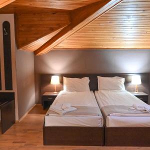 Triple Room - Attic