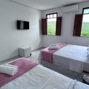 Suite with Mountain View