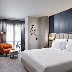 Standard King Room with Bosphorus Bridge View
