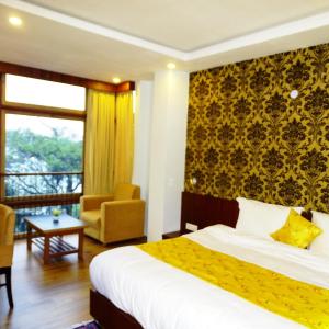 Executive City View Room