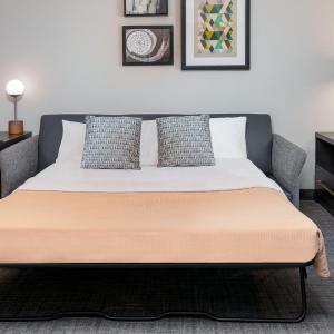 2 Bedroom Suite