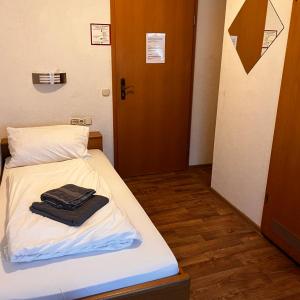 Single Room with Bathroom