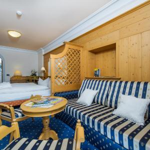 Superior Twin/Double Room with Balcony
