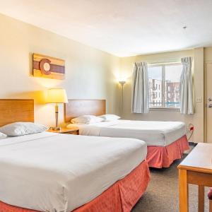 Double Room with Mountain View