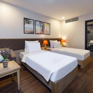 Deluxe Twin Room