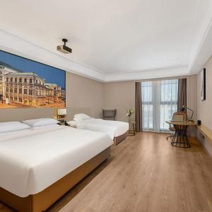 Family Twin Room 