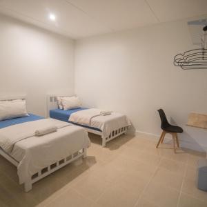Twin Room with Private Bathroom