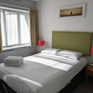 Classic Double Room with Scenic View