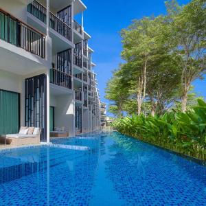 Premium Double Room with Two Double Beds and Pool Access