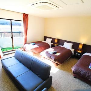 Triple Room with Mt.Fuji and Lake View - Non-Smoking