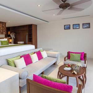 Terrace Pool Suite