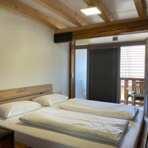 Apartment - Split Level
