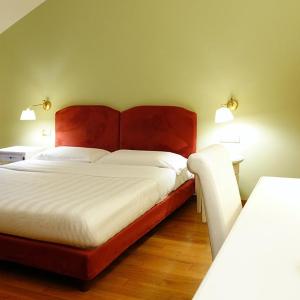 Deluxe Double or Twin Room with Garden View