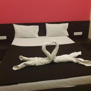Double Bed AC